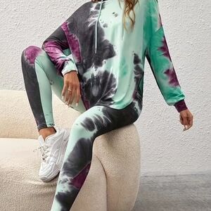 Stylish Tie-Dye Leggings Set - Black, Green, Purple